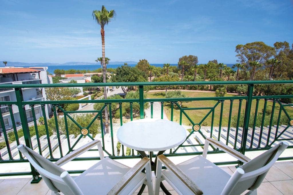 FAMILIENZIMMER MIT MEERBLICK